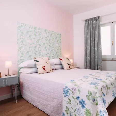 Stylish One Bedroom Flat Апартаменты Боса