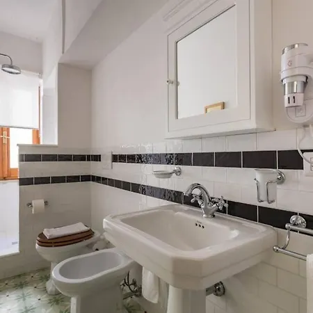 Stylish One Bedroom Flat Апартаменты Боса