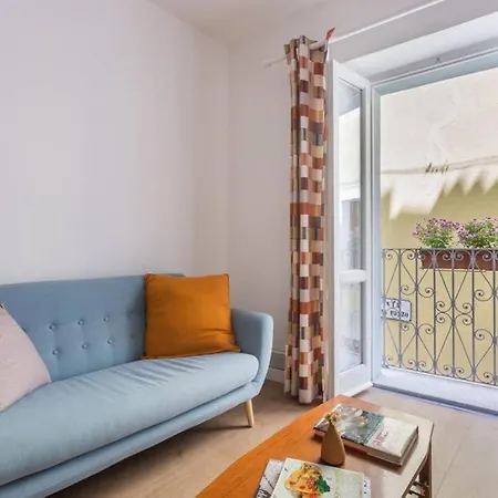 Stylish One Bedroom Flat * Bosa